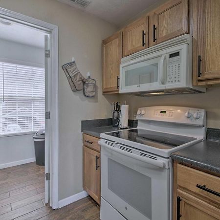Branson Escape With Shared Pool, 5 Mi To Lake! Exterior photo