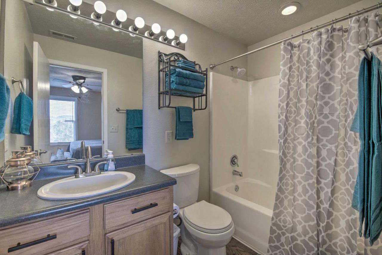 Branson Escape With Shared Pool, 5 Mi To Lake! Exterior photo